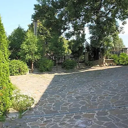 Konukevi Fantazia - Brezno-muranska Planina 3*