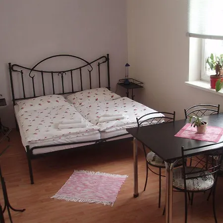 Fantazia Guest house