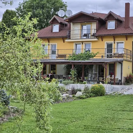 Fantazia Guest house Michalova